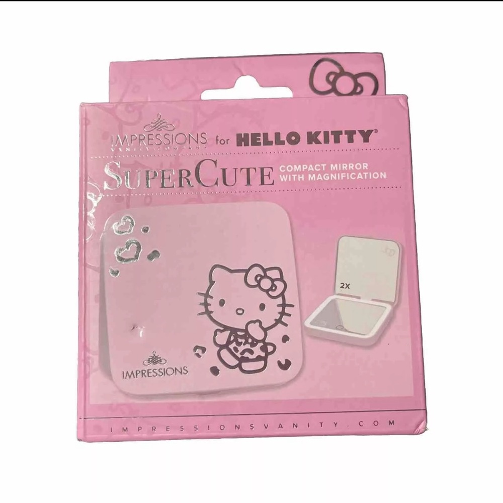 SOLD🌟Impressions Vanity Hello Kitty Bow LED Compact Mirror🌟